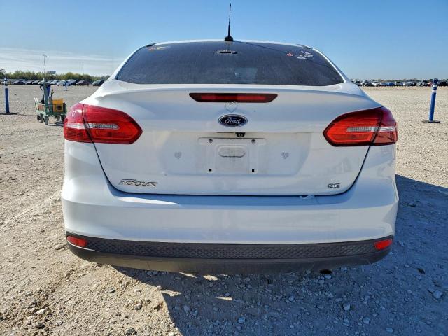 Ford Focus Se Image 2