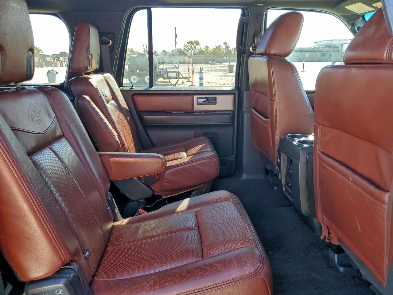 Ford Expedition El Xlt Image 9