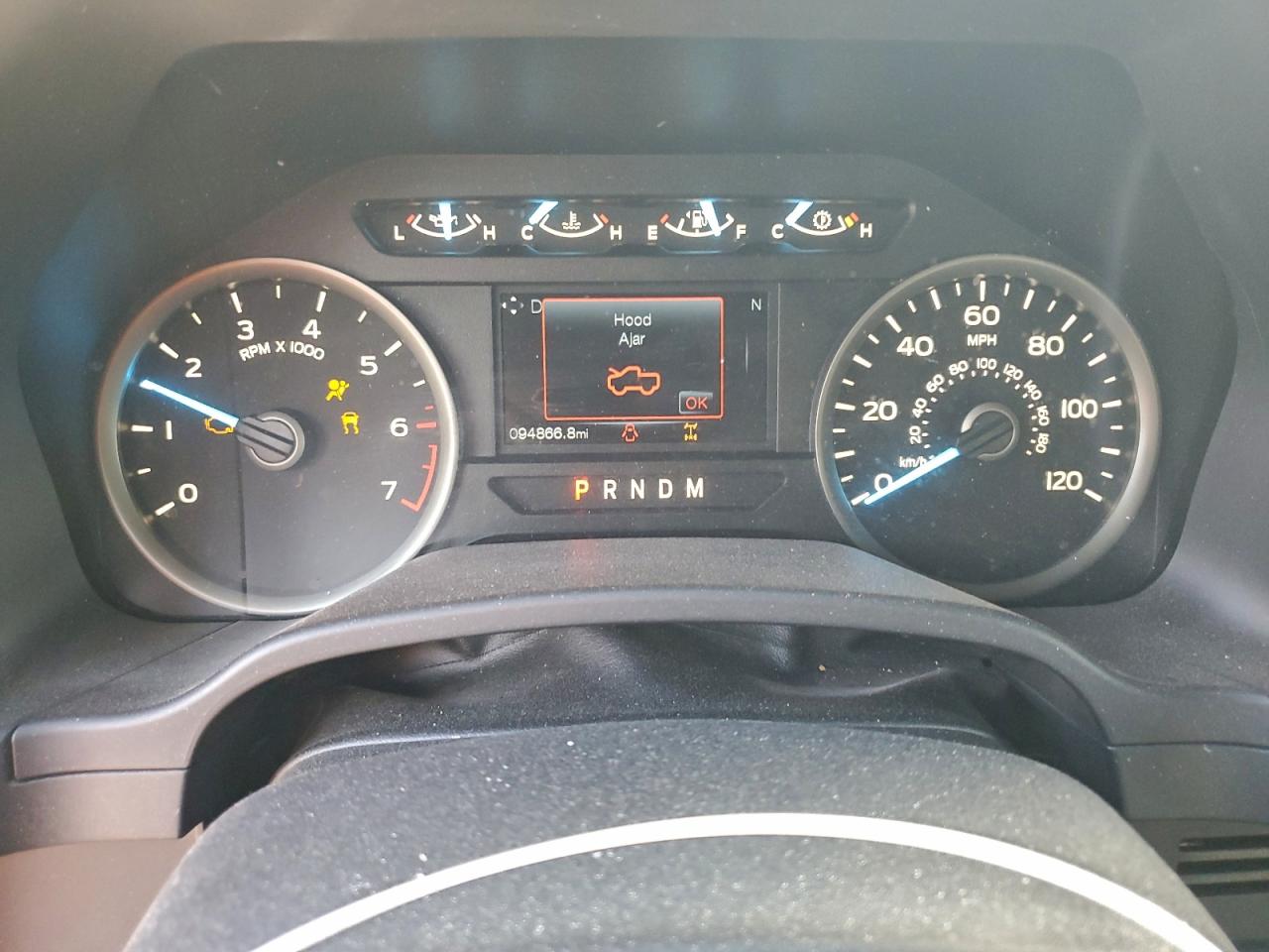 Ford F-150 Supercrew Image 8