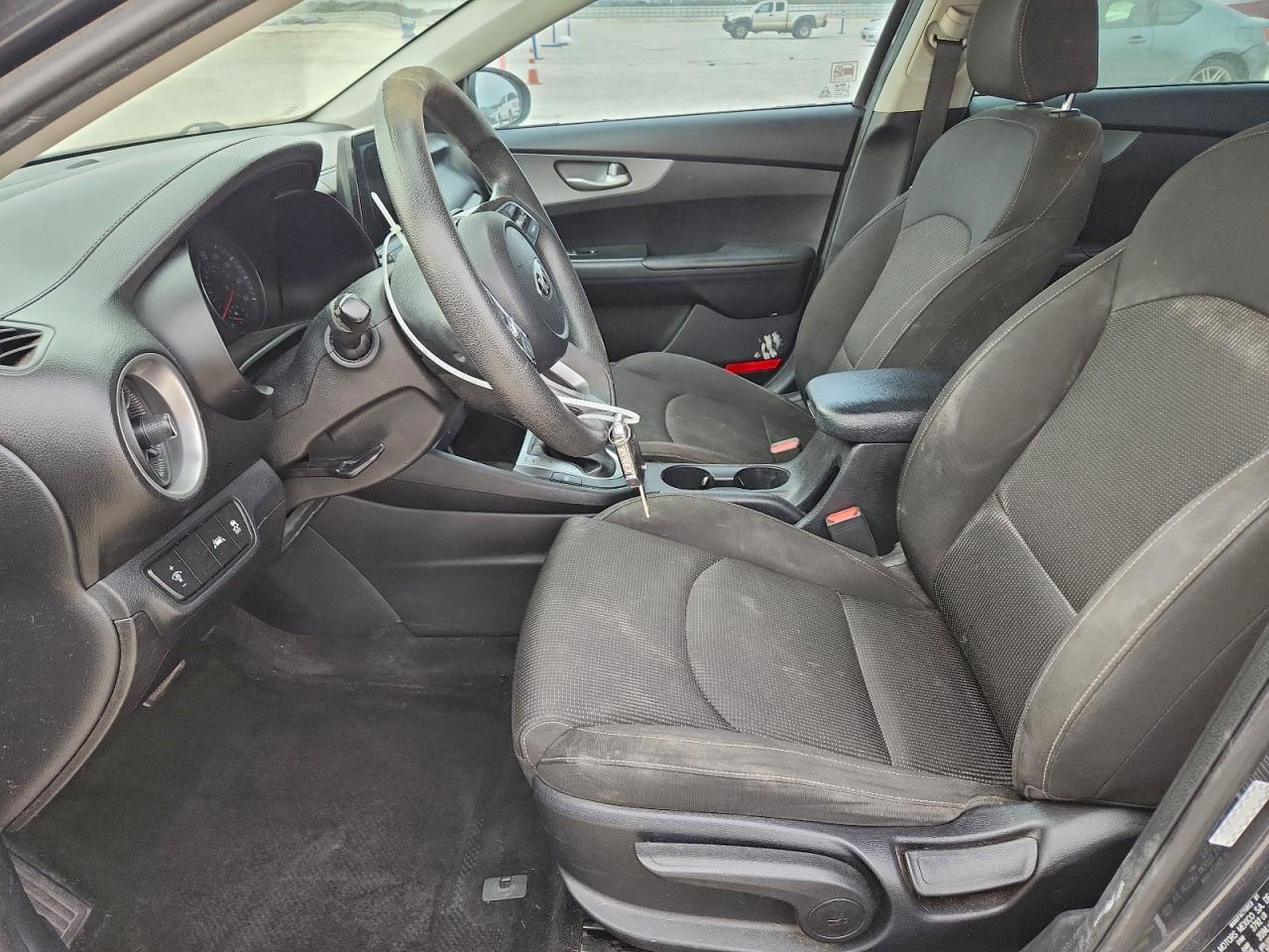 Kia Forte Fe Image 11