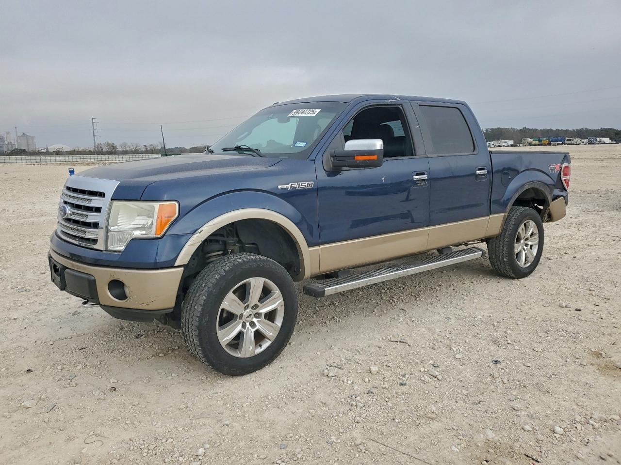 Ford F-150 Supercrew Image 1