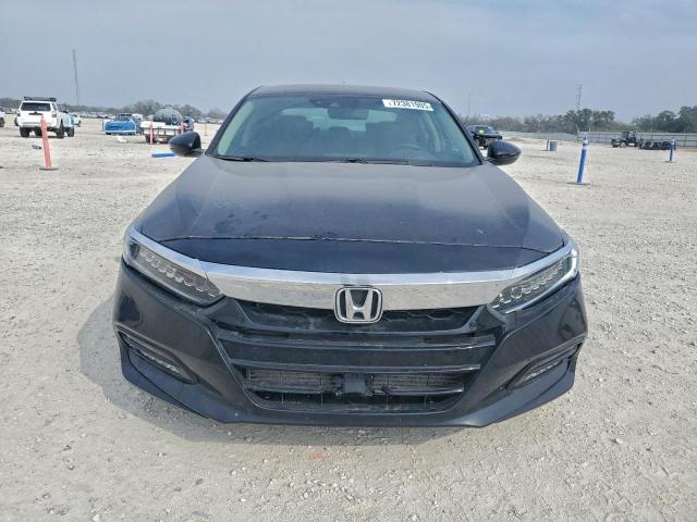 Honda Accord Touring Image 12