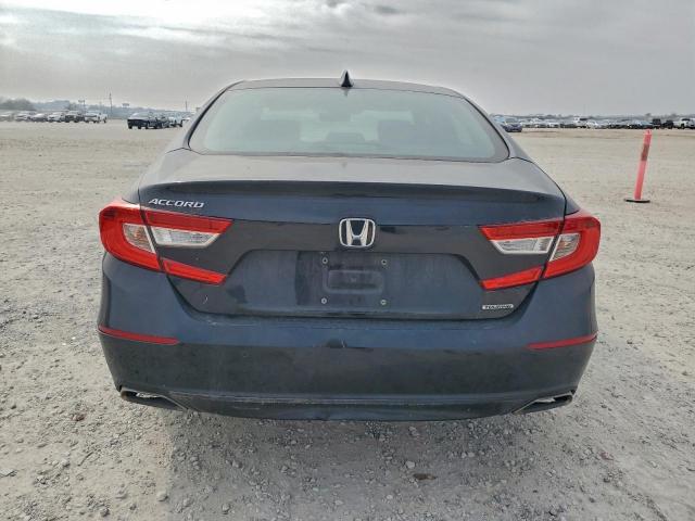 Honda Accord Touring Image 3