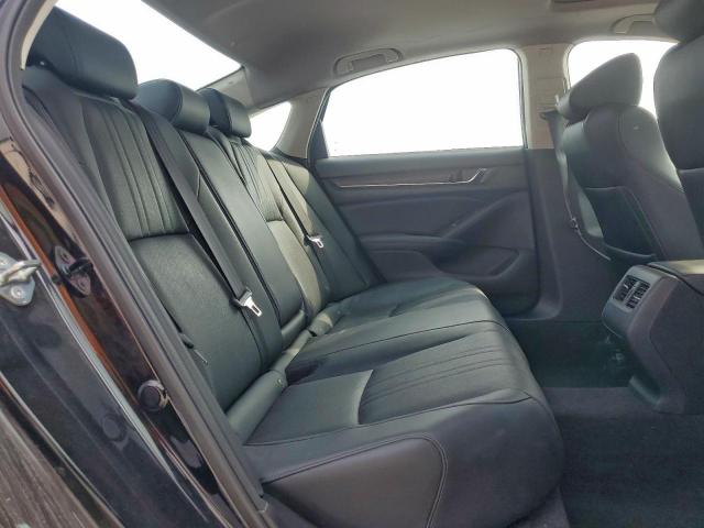 Honda Accord Touring Image 10