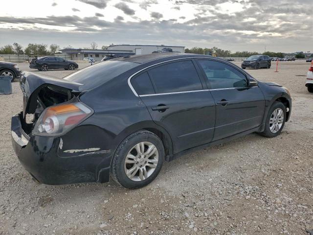 Nissan Altima Base Image 3
