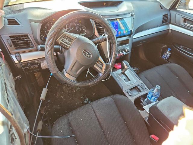 Subaru Outback 2.5i Premium Image 12