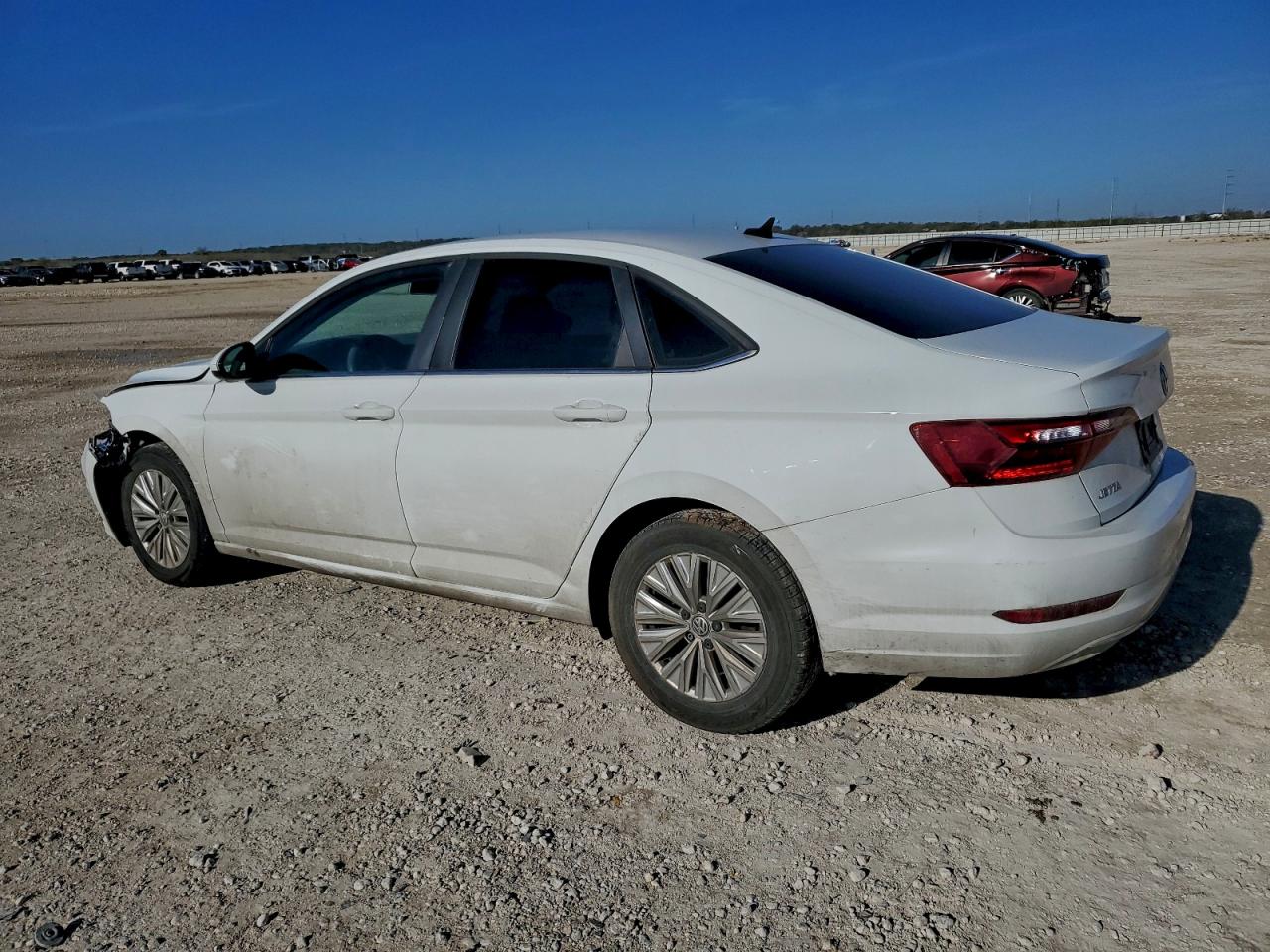 Volkswagen Jetta S Image 2