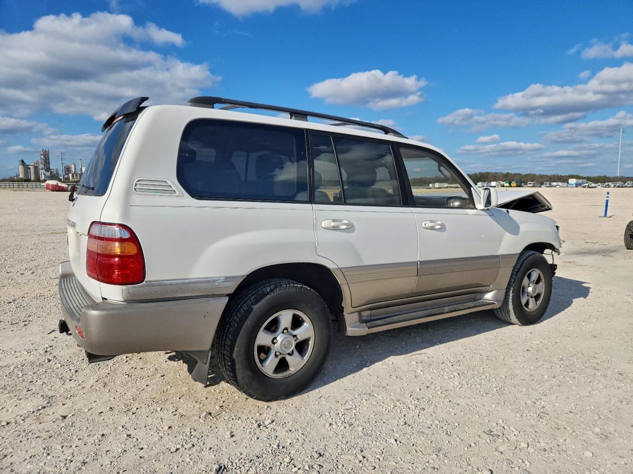 Toyota Land Cruis Image 5