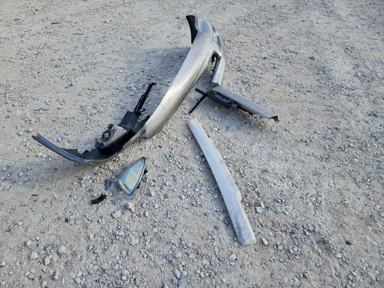 Toyota Land Cruis Image 2