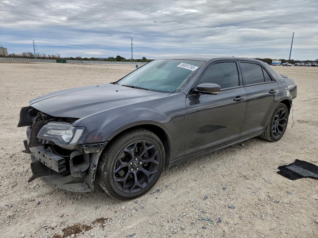 Chrysler 300 S Image 1