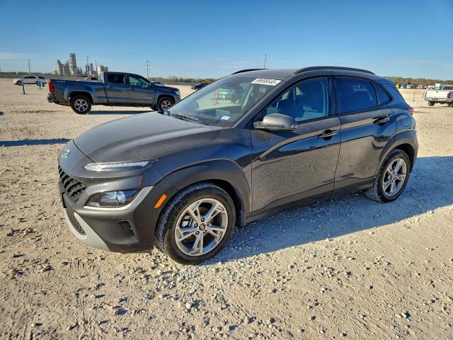  Salvage Hyundai KONA