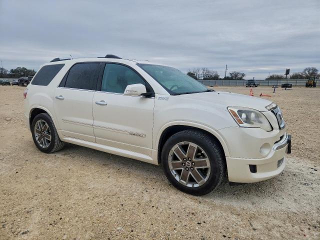 GMC Acadia Denali Image 8