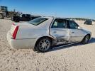 Cadillac DTS Image 9
