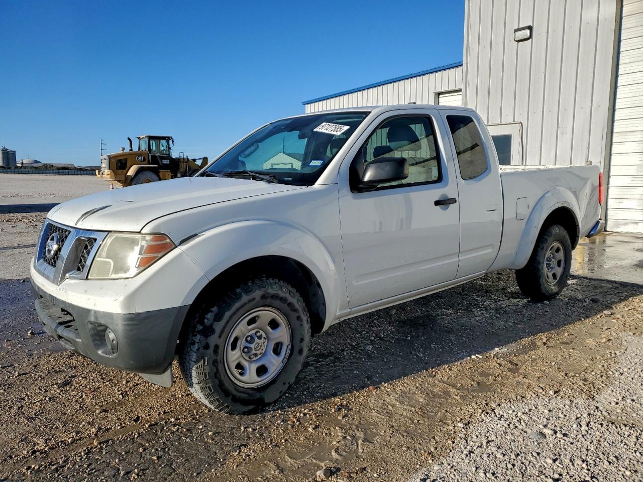 Nissan Frontier S Image 1