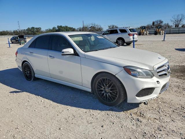 Mercedes-Benz E-Class 350 Image 12