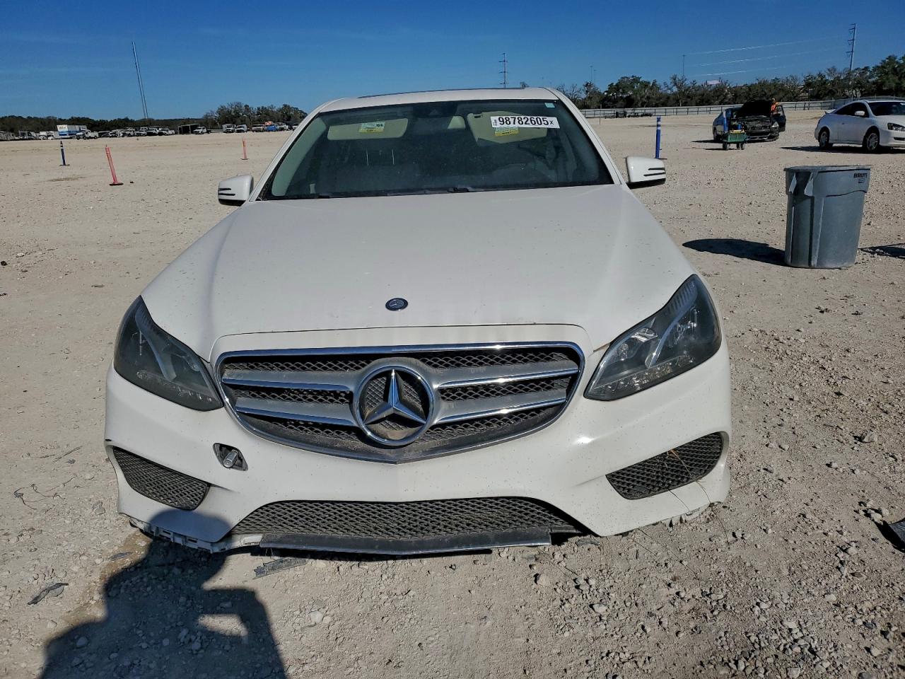 Mercedes-Benz E-Class 350 Image 2