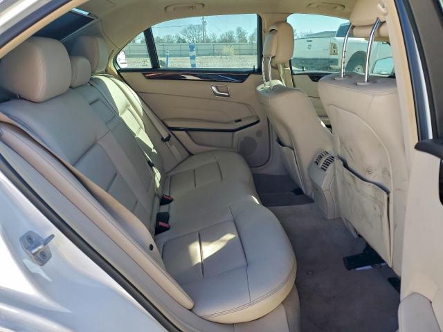 Mercedes-Benz E-Class 350 Image 5