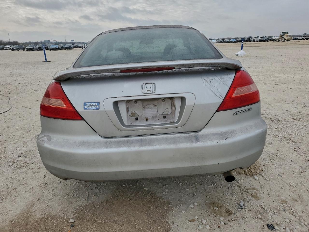 Honda Accord Lx Image 9