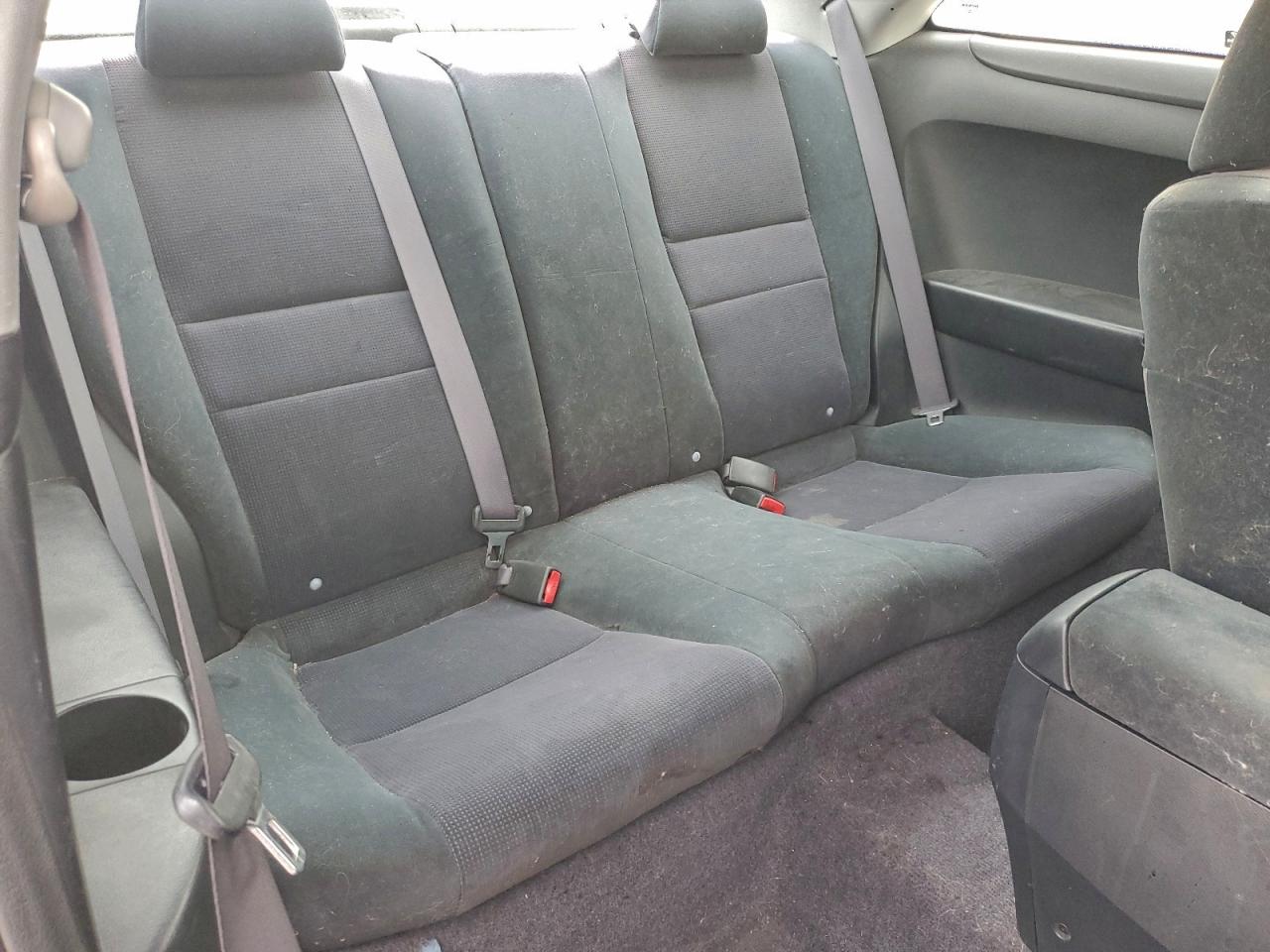 Honda Accord Lx Image 8