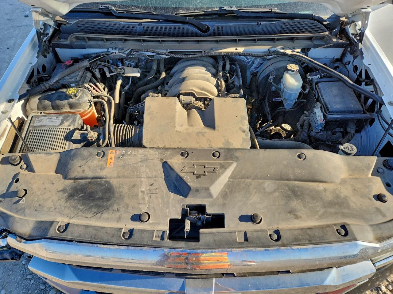 Chevrolet Silverado C1500 Image 8