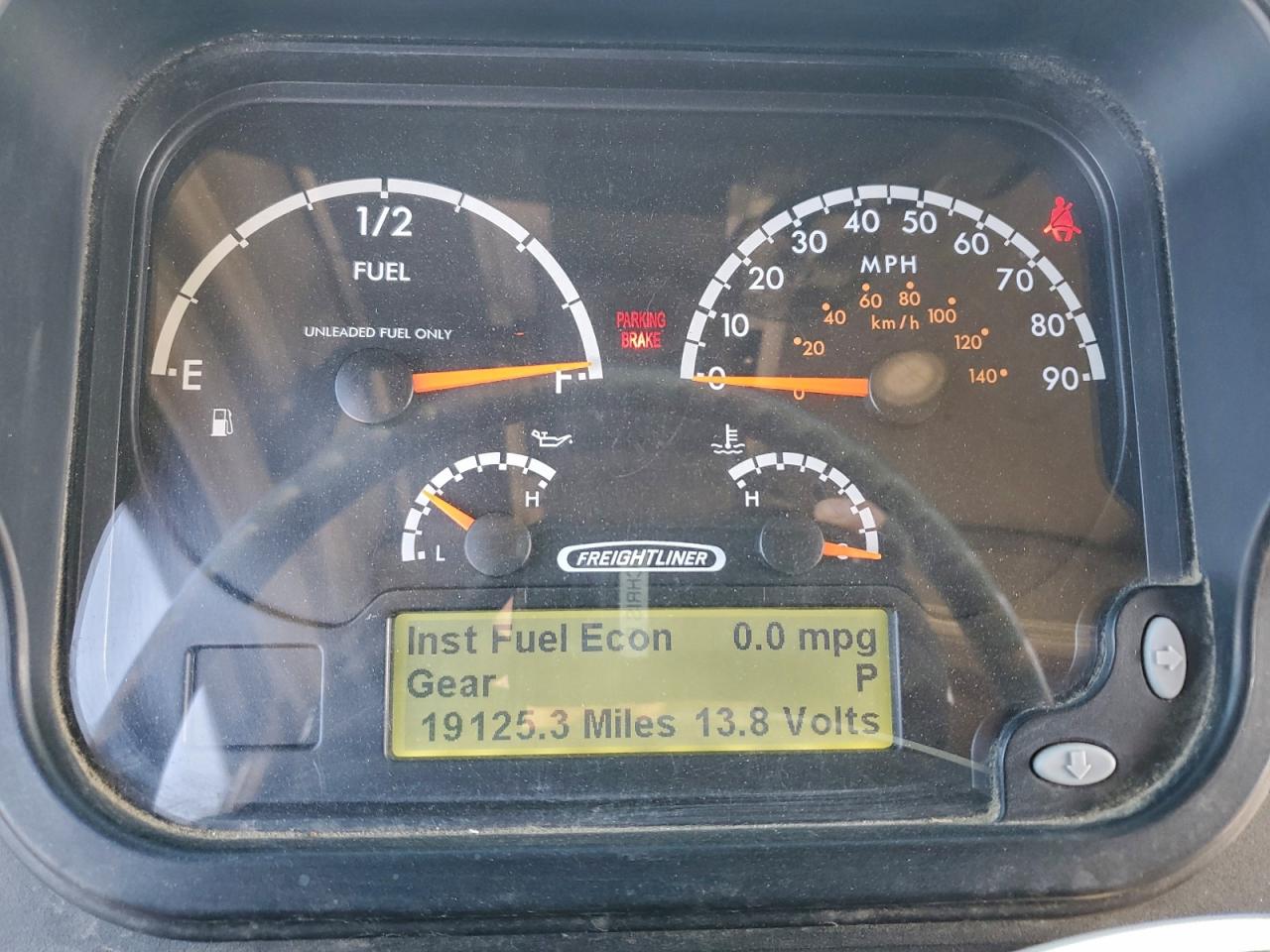 Freightliner Mt45 M Line Walk-in Van Image 9