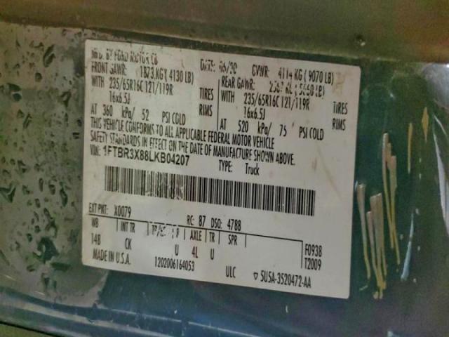 Ford Transit T-250 Image 9