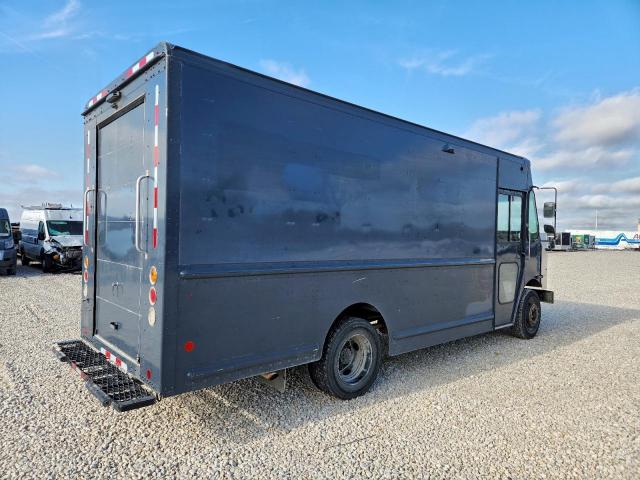 Freightliner Chassis M M Line Walk-in Van Image 2
