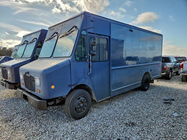  Salvage Freightliner Mt45