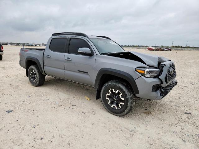 Toyota Tacoma Double Cab Image 11