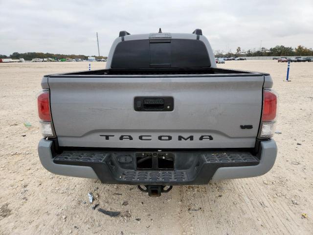 Toyota Tacoma Double Cab Image 10