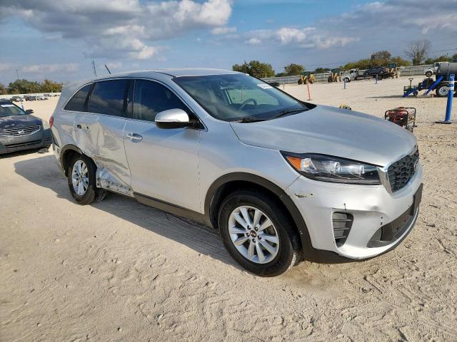 Kia Sorento L Image 9