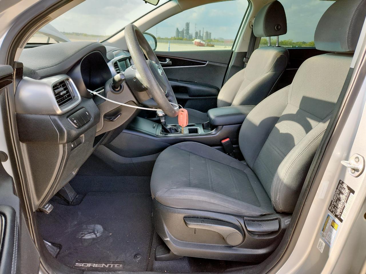 Kia Sorento L Image 8