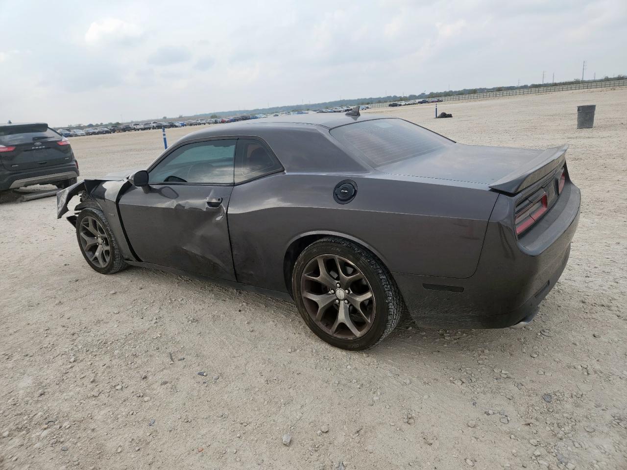 Dodge Challenger Sxt Plus Image 2