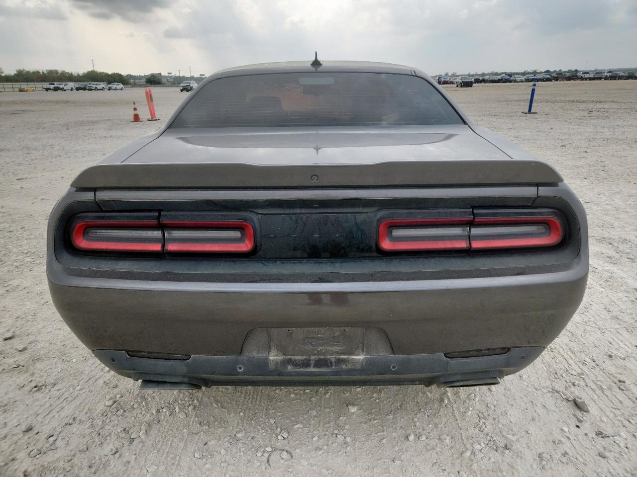 Dodge Challenger Sxt Plus Image 8