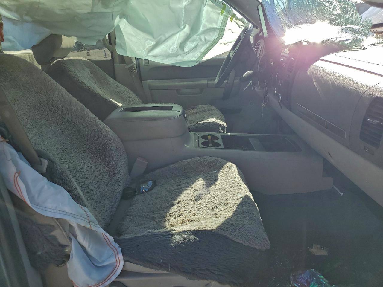 GMC Sierra K1500 Sle Image 6