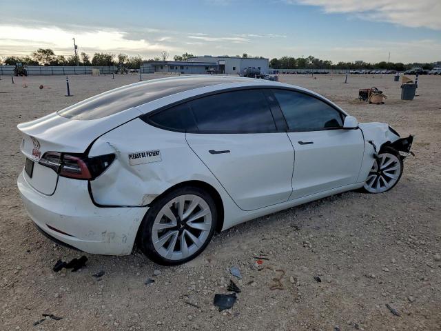 Tesla Model 3 Image 3