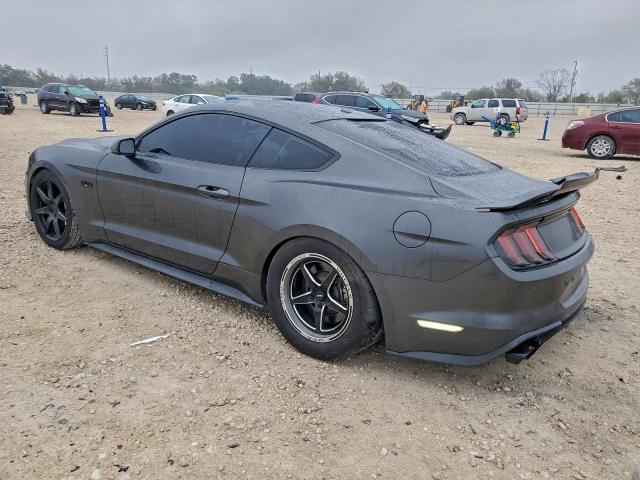 Ford Mustang Gt Image 11