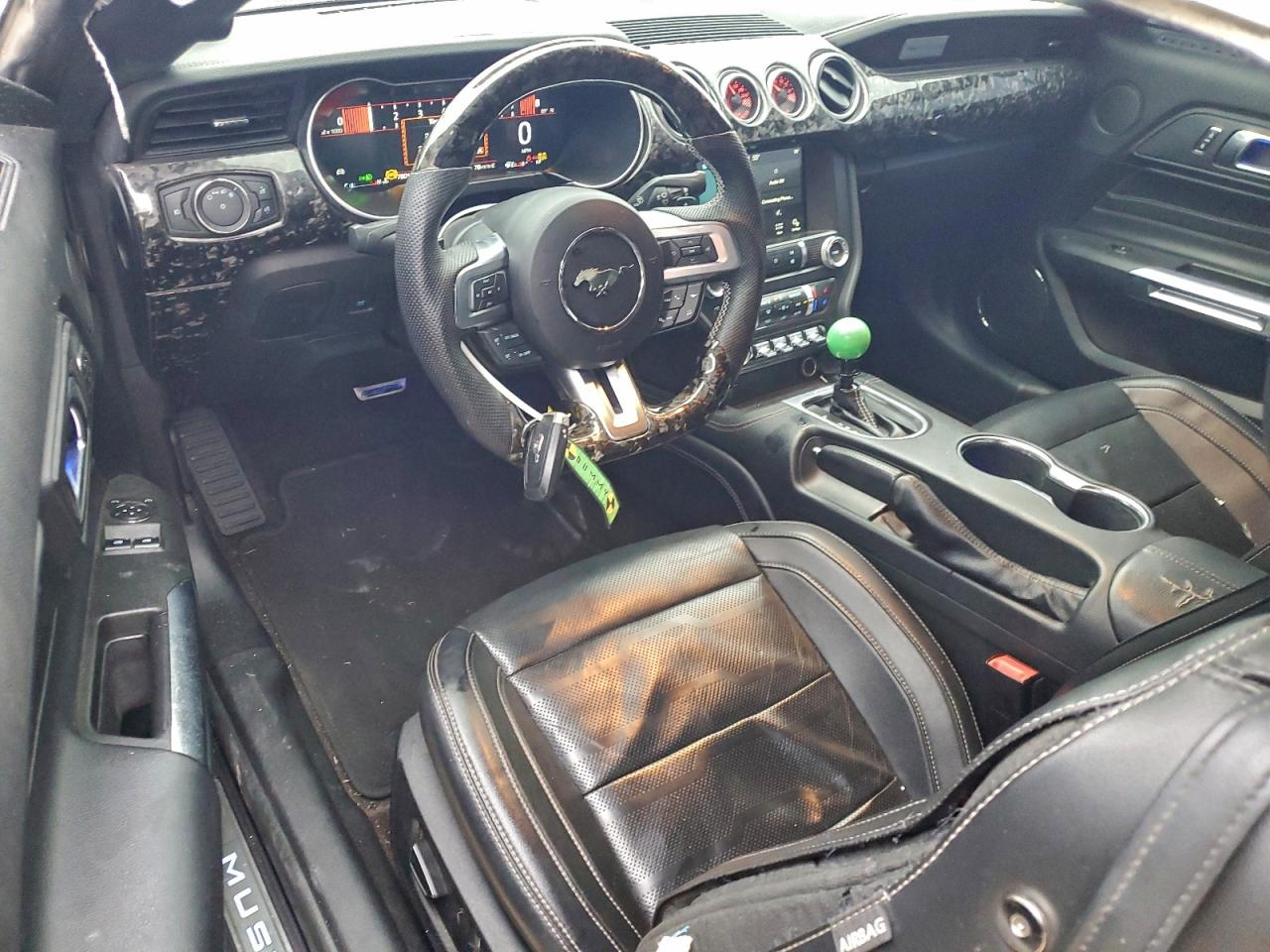 Ford Mustang Gt Image 5