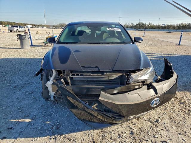 Hyundai ELANTRA Sel Image 5