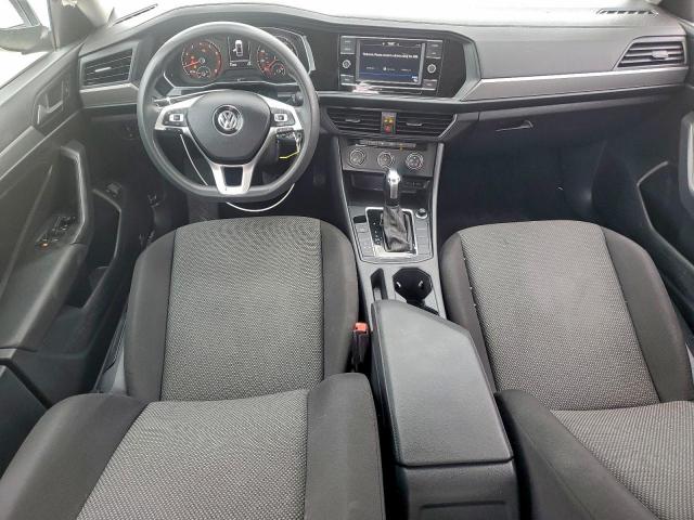 Volkswagen Jetta S Image 9