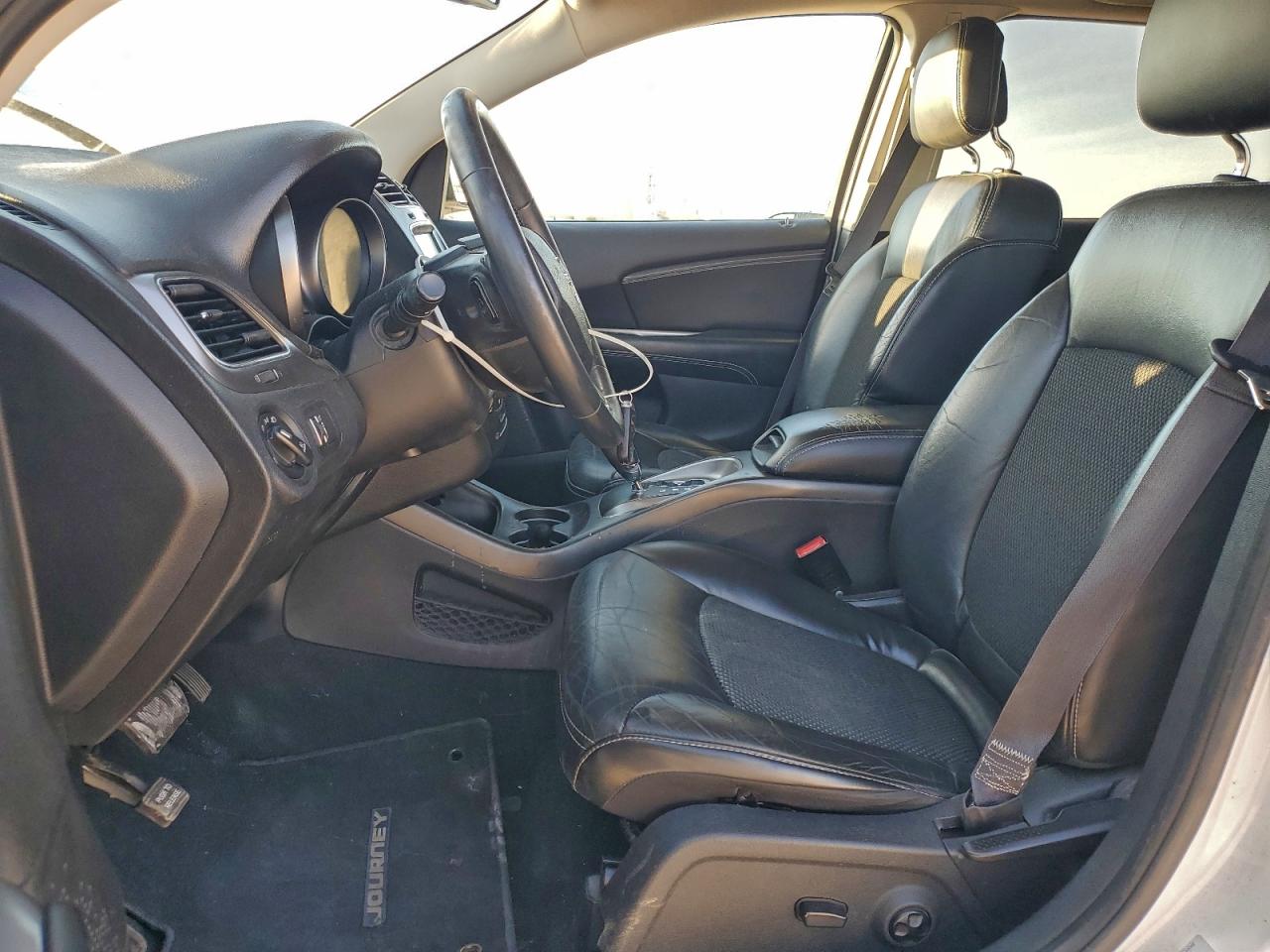 Dodge Journey Crossroad Image 11