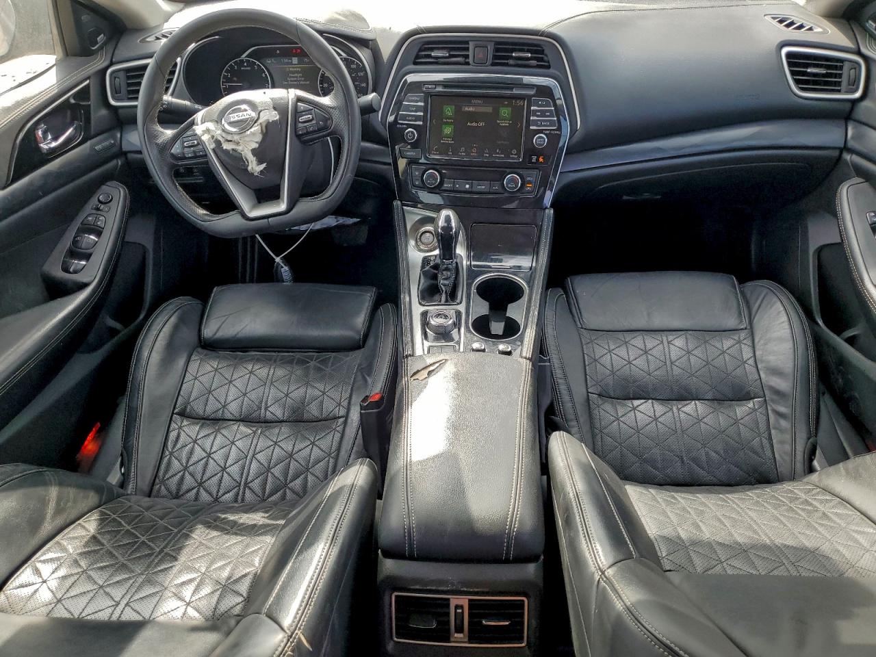 Nissan Maxima Platinum Image 8