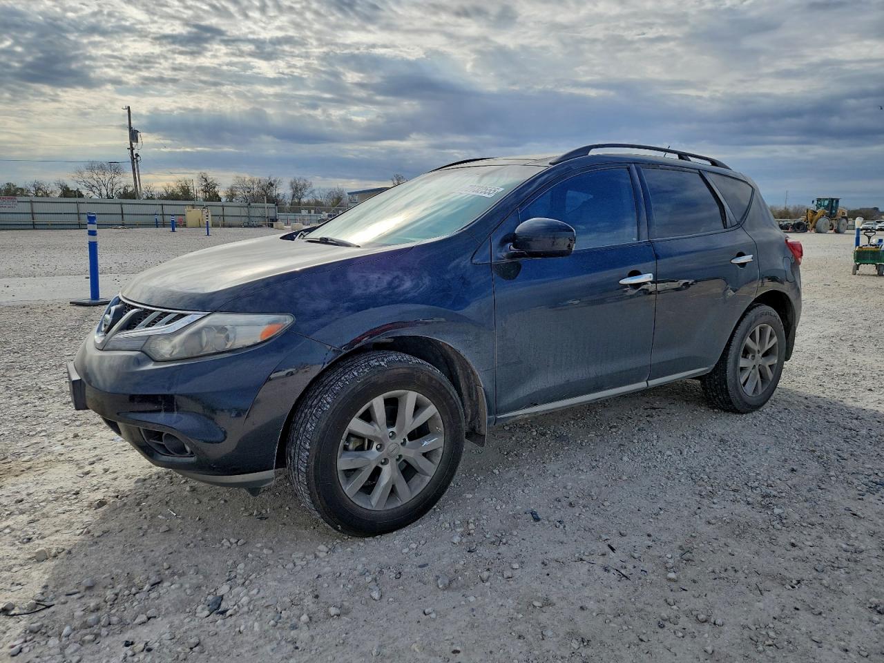 Nissan Murano S Image 1