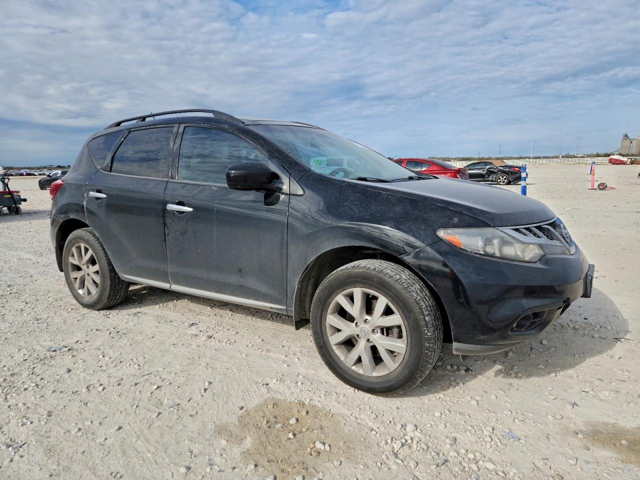 Nissan Murano S Image 7