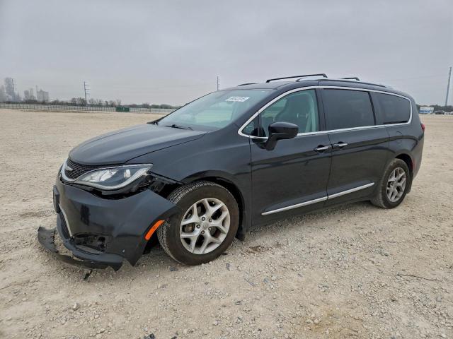Chrysler Pacifica Touring L Plus Image 1